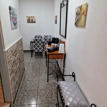 Airport * El Burrero